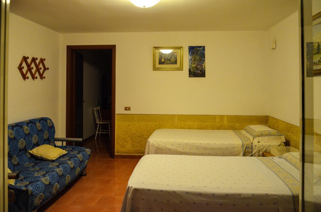 Leuca Residence Santa Maria di Leuca Cameră foto