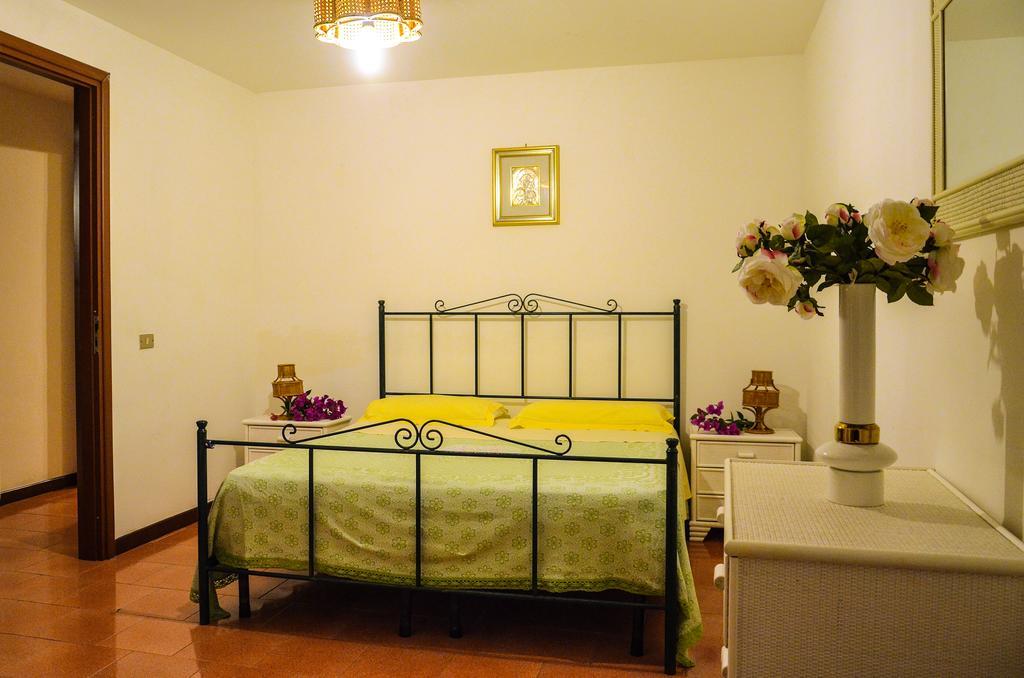 Leuca Residence Santa Maria di Leuca Cameră foto